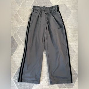 Adidas track wide leg pants with drawstring and pockets. Boys size small/8.